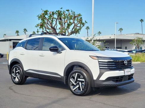 New 2026 Nissan Kicks SV w/ SV Premium Package image 19