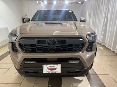 New 2026 Toyota Tacoma TRD Sport AWD/4WD image 8