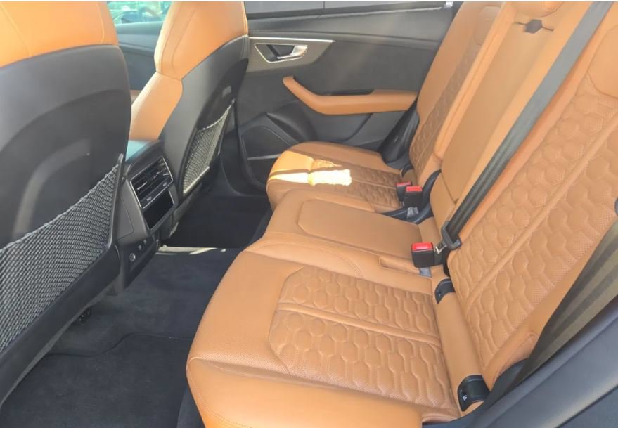 Used 2021 Audi RS Q8 w/ Luxury Package AWD/4WD image 8