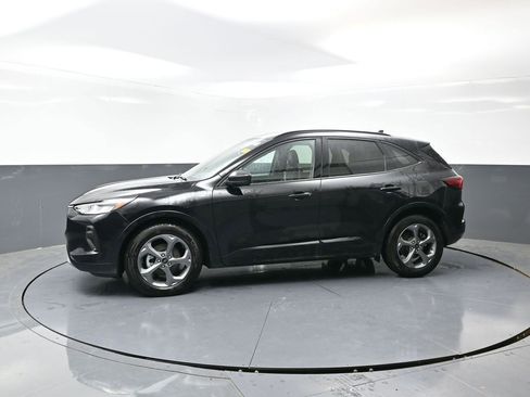 Used 2024 Ford Escape ST-Line image 10