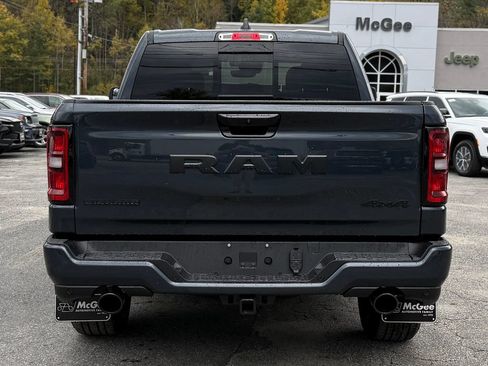 Used 2026 RAM 1500 Big Horn AWD/4WD image 4