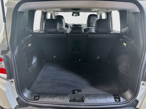 Used 2015 Jeep Renegade Limited w/ Safety & Security Group I AWD/4WD image 10