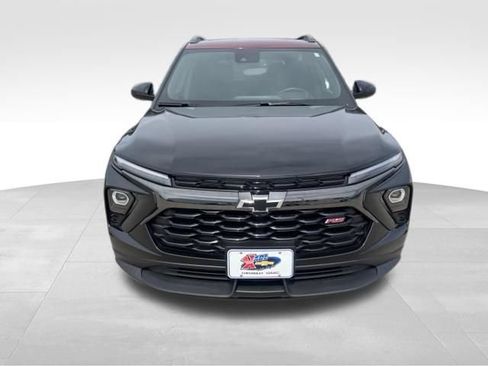 Used 2025 Chevrolet TrailBlazer RS w/ Convenience Package AWD/4WD image 8