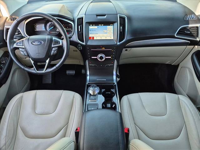 Used 2019 Ford Edge Titanium FWD image 24