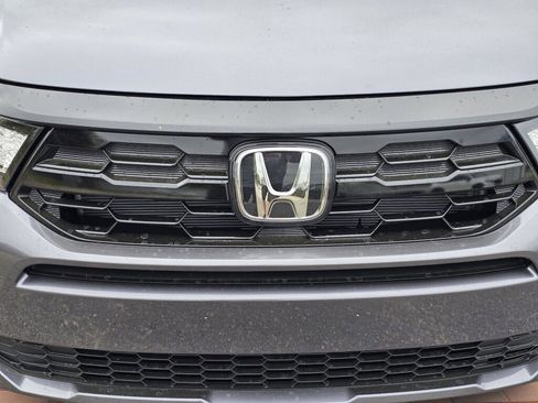New 2026 Honda Odyssey Elite image 3