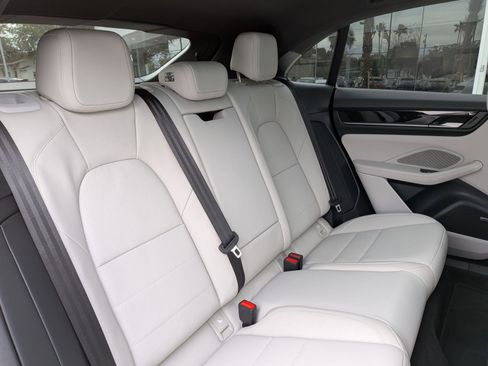 New 2026 Porsche Macan Electric image 24