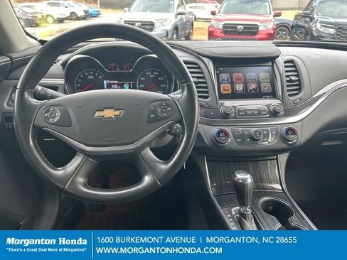 Used 2016 Chevrolet Impala LT image 14