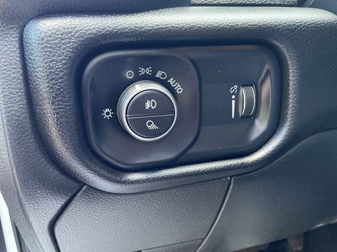 Used 2024 RAM 2500 Big Horn image 12