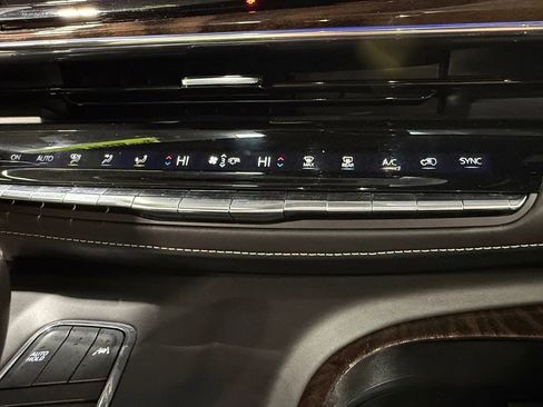 Used 2021 Cadillac Escalade Sport Platinum w/ Heavy-Duty Trailer Package image 34