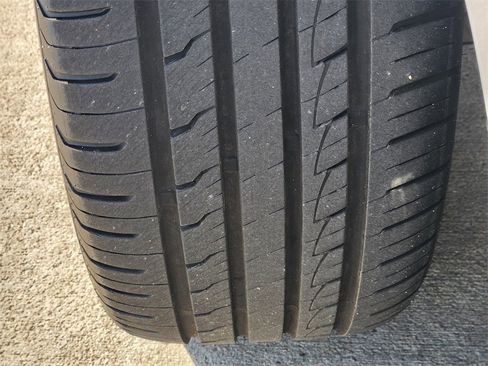 Used 2022 Volkswagen GTI SE image 11