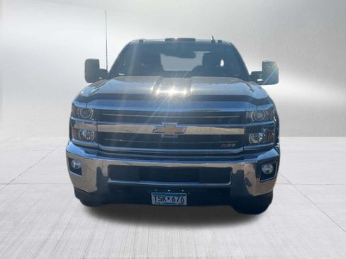 Used 2019 Chevrolet Silverado 2500 LT w/ All Star Edition AWD/4WD image 6