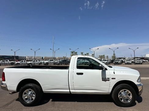 Used 2018 RAM 2500 Tradesman w/ Chrome Appearance Group RWD image 6