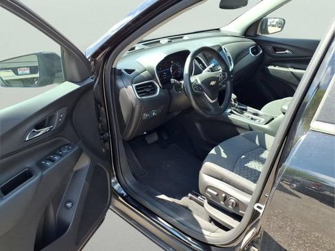 Used 2023 Chevrolet Equinox LT FWD image 9