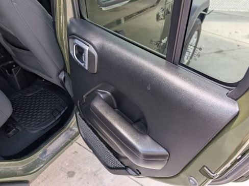 Used 2021 Jeep Wrangler Unlimited Sport AWD/4WD image 26