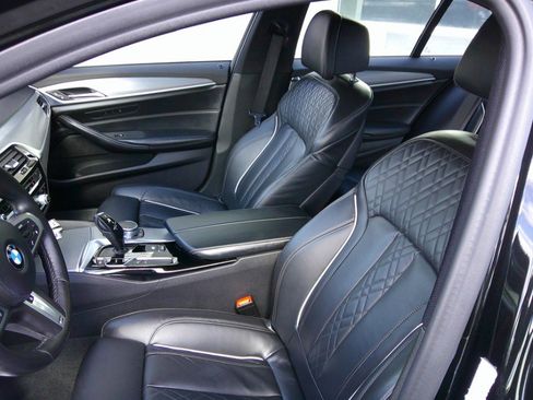 Used 2018 BMW 540i xDrive image 4