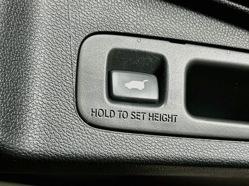Used 2018 Honda CR-V EX-L image 29