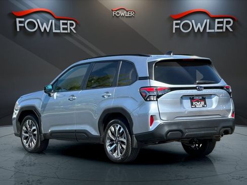 Used 2026 Subaru Forester Touring AWD/4WD image 3