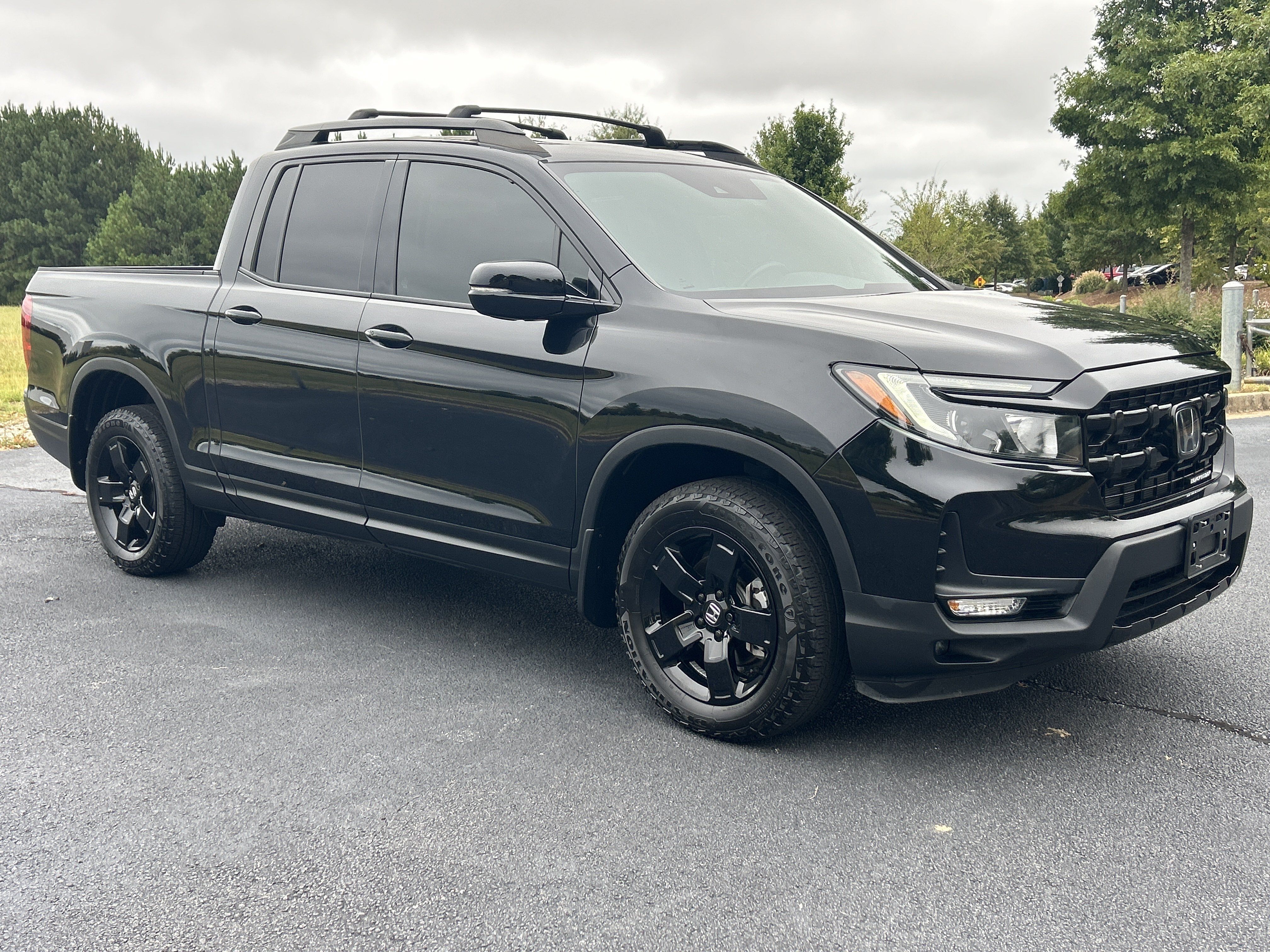 Certified 2024 Honda Ridgeline Black Edition image 2
