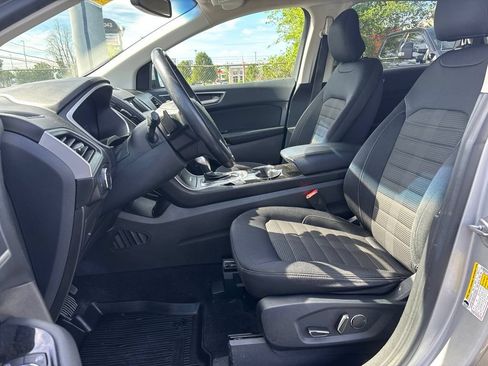 Used 2017 Ford Edge SEL AWD/4WD image 9