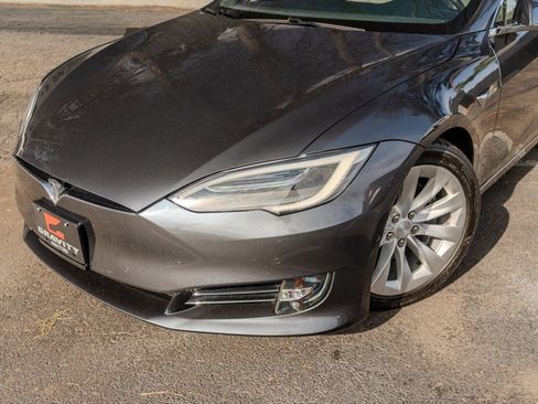 Used 2019 Tesla Model S Long Range image 4