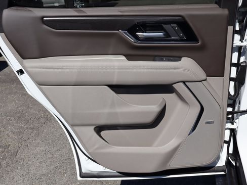 New 2026 GMC Yukon Elevation w/ LPO, Floor Liner Package image 19
