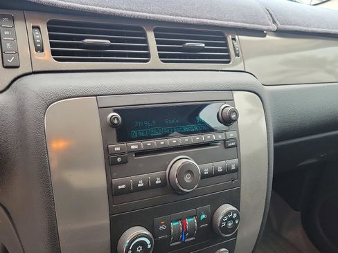 Used 2008 Chevrolet Avalanche LS image 20