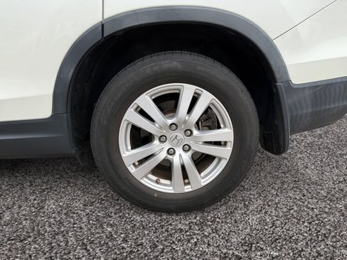 Used 2018 Honda Pilot LX image 14