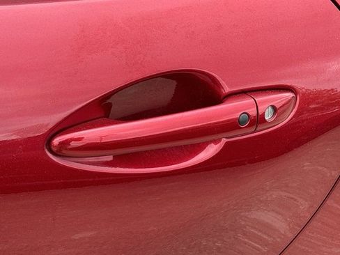 Used 2019 MAZDA MX-5 Miata RF Grand Touring RWD image 12