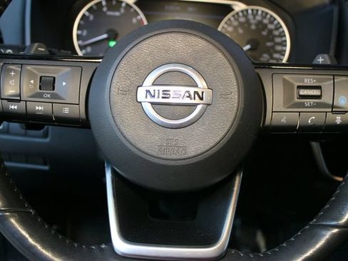 Used 2021 Nissan Rogue SV FWD image 19