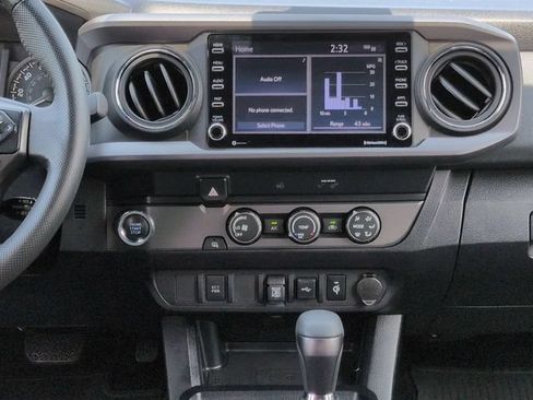 Used 2020 Toyota Tacoma TRD Sport RWD image 18