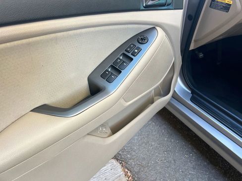 Used 2015 Kia Optima LX image 11