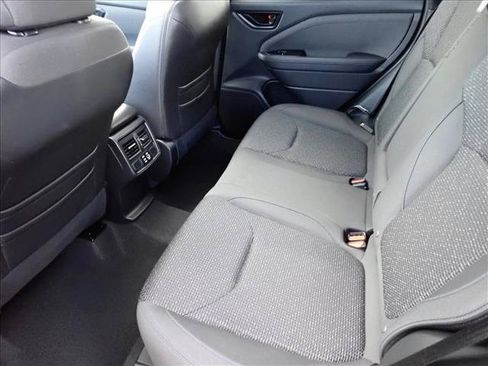 Used 2025 Subaru Forester Premium AWD/4WD image 10
