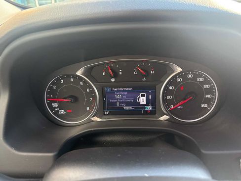 Used 2021 GMC Acadia SLE w/ Driver Convenience Package FWD image 9