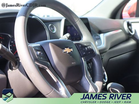 Used 2021 Chevrolet Blazer LT image 24