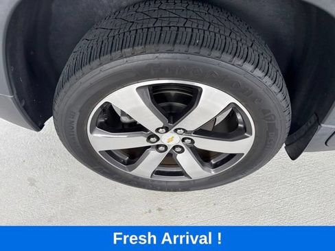 Used 2019 Chevrolet Traverse LT w/ LT Premium Package FWD image 23