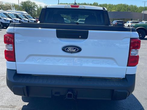 New 2026 Ford Maverick XLT w/ XLT Luxury Package FWD image 4