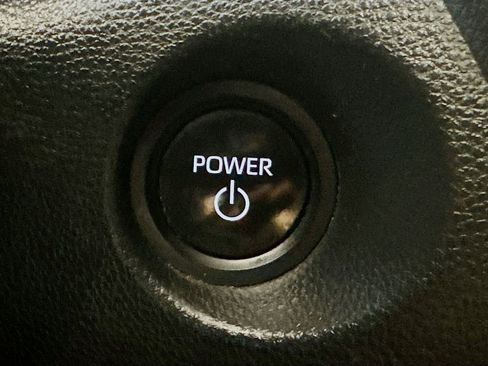 Used 2024 Toyota Corolla Cross AWD Hybrid w/ Convenience Package image 26