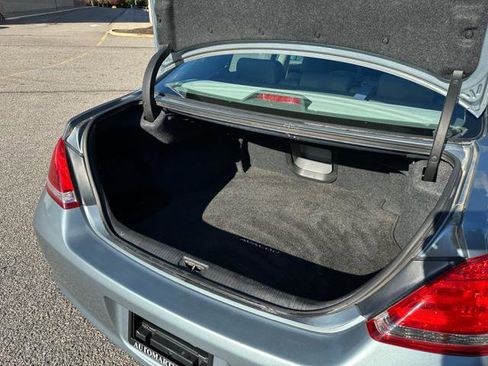 Used 2010 Toyota Avalon XLS image 29