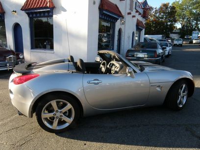 Used 2007 Pontiac Solstice Convertible w/ Preferred Package