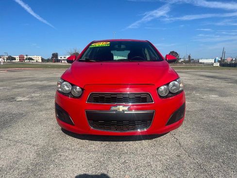 Used 2015 Chevrolet Sonic LT image 3