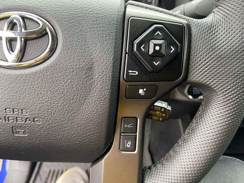 Used 2023 Toyota Tacoma TRD Sport w/ Advanced Technology Package image 29