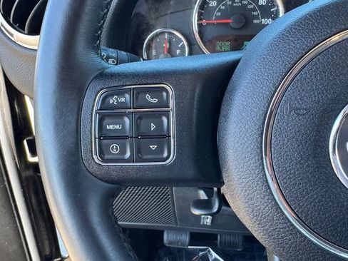 Used 2016 Jeep Wrangler Sahara w/ Connectivity Group AWD/4WD image 22
