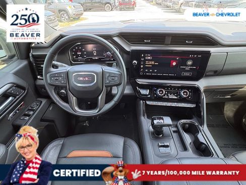 Used 2025 GMC Sierra 1500 AT4 w/ AT4 Premium Package AWD/4WD image 16