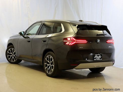 Used 2025 BMW X3 xDrive30i w/ Convenience Package image 9