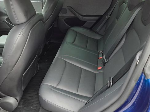 Used 2024 Tesla Model 3 Standard Range RWD image 11