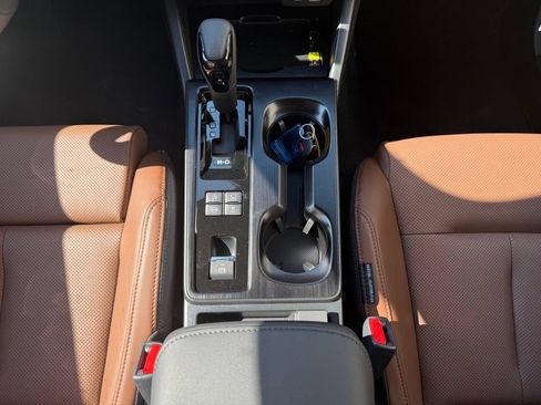 New 2026 Subaru Outback Touring AWD/4WD image 20