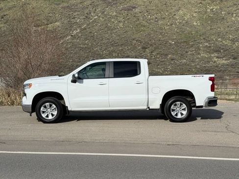 Used 2025 Chevrolet Silverado 1500 LT w/ Protection Package AWD/4WD image 2