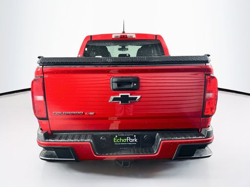 Used 2020 Chevrolet Colorado W/T w/ WT Convenience Package AWD/4WD image 7