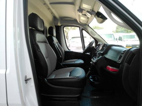 Used 2025 RAM ProMaster 3500 w/ Convenience Group FWD image 15