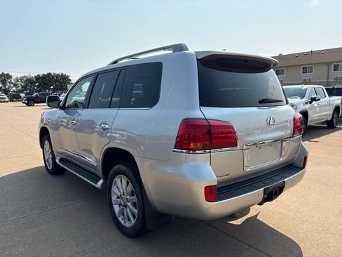 Used 2011 Lexus LX 570 4WD image 5